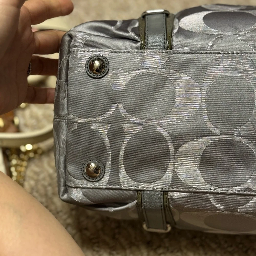 ~LOW START~Coach Silver Satchel with Signature Monogram - Picture 5 of 9